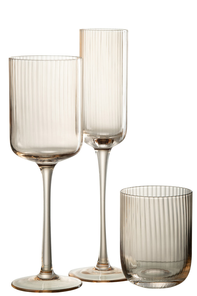 Verre Een Champagne Louise Verre Ambre